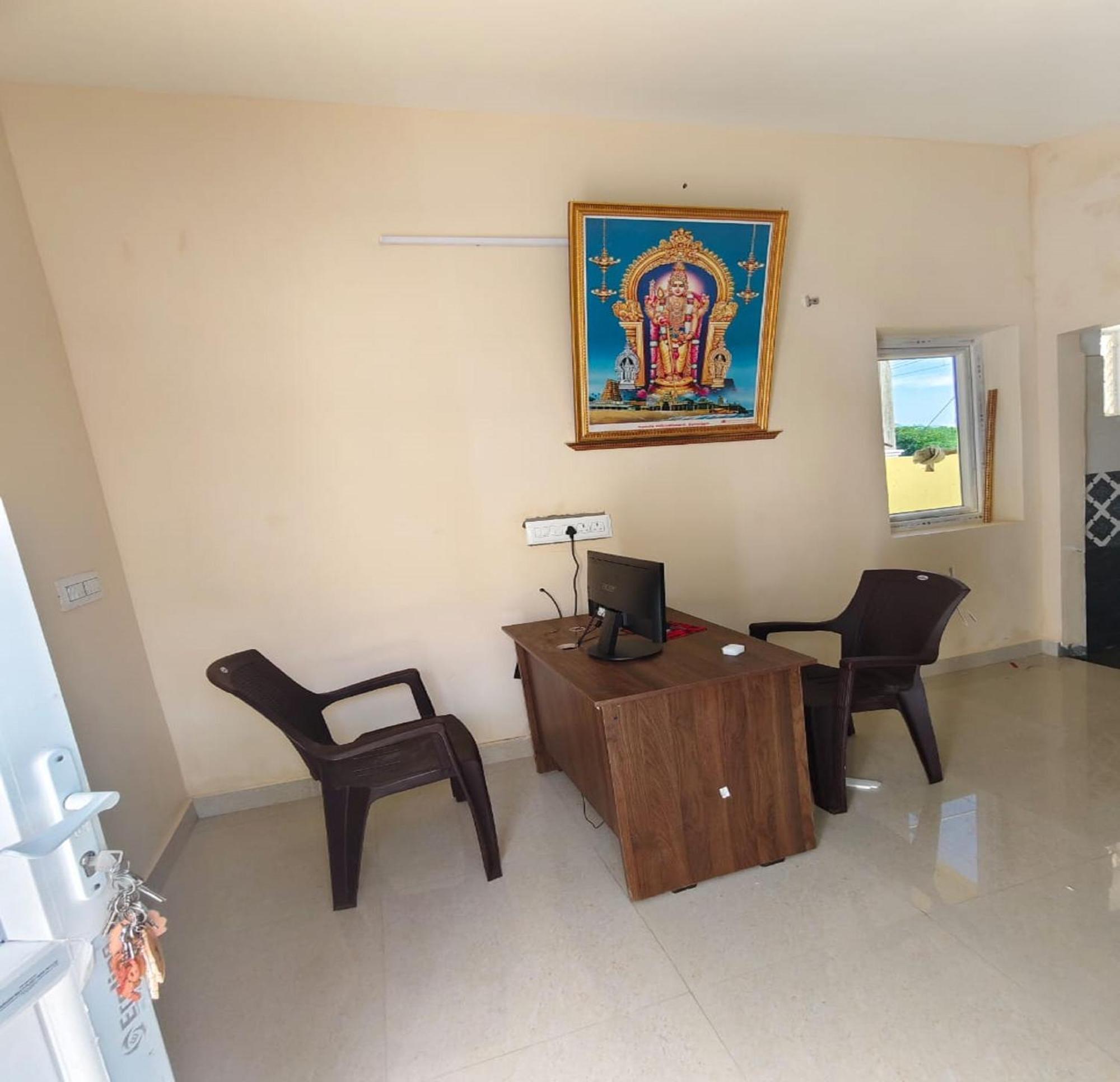 Arumugam Residency Ac Tiruchchendūr Екстериор снимка